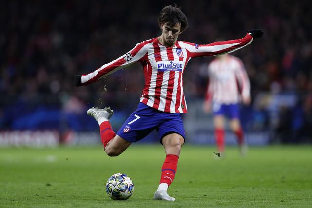 足球风格著 足球风格著