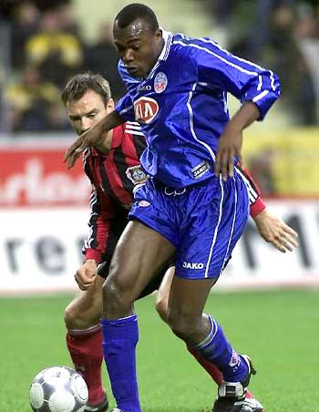 足球培训设 足球培训设